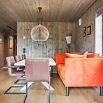 Apartman Very And Fresh 4 Bedr, 10p 2 Floors, Sauna, In And Out *