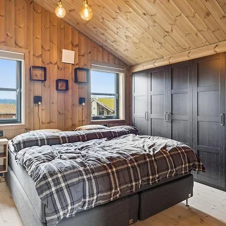 Apartament Very And Fresh 4 Bedr, 10p 2 Floors, Sauna, In And Out